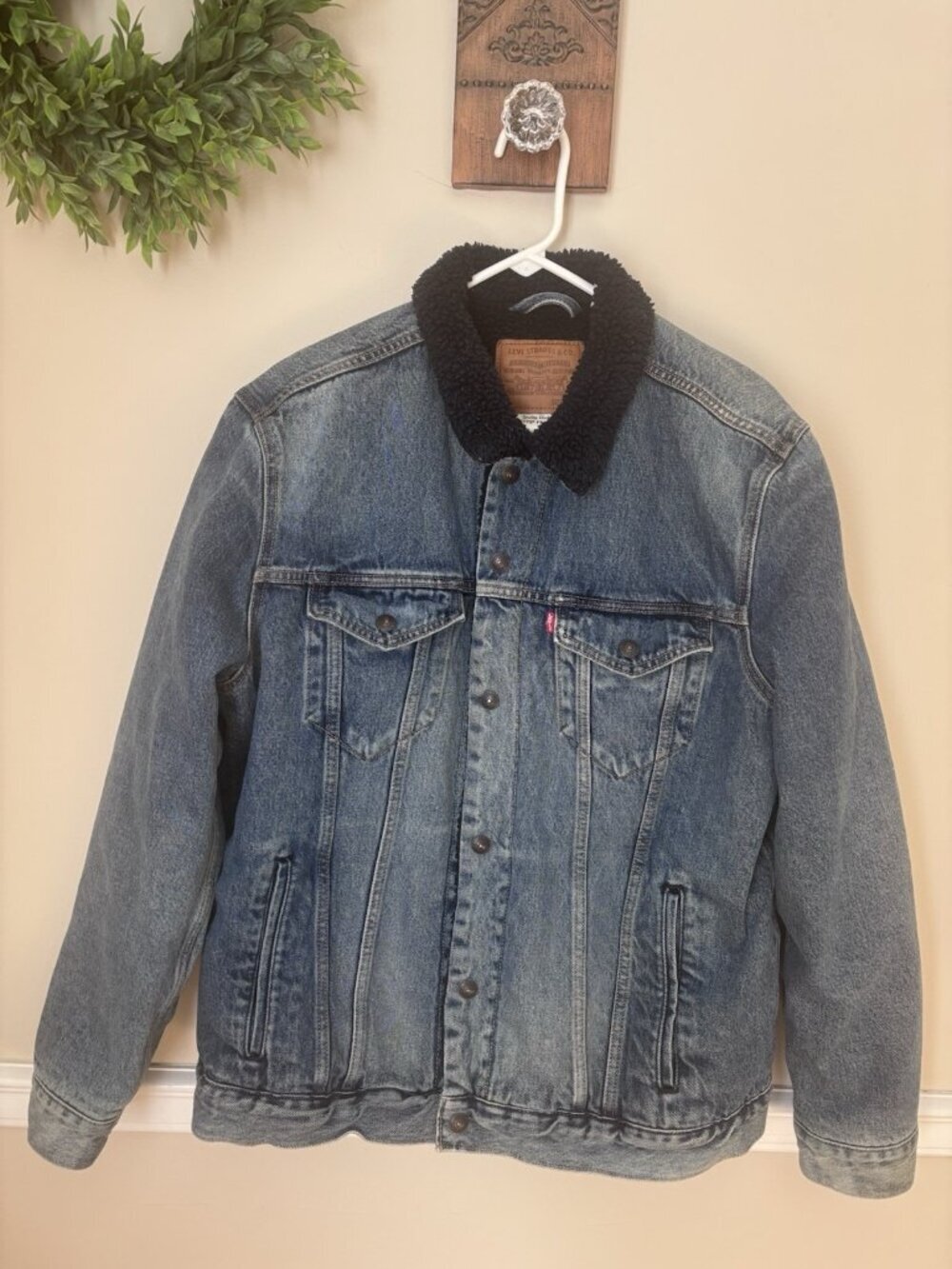 Levi's Mens Size XL Denim Trucker Jacket Shearling Lined Medium Wash